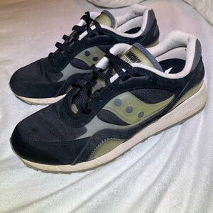 Saucony Shadow 6000 Black and Gray Sneakers